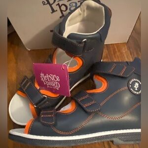 Prince Kids Navy and Orange Sandals size 34 (2.5) NIB
